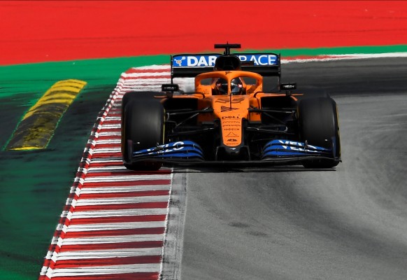 Un Gran Premio para el resurgir de Sainz
