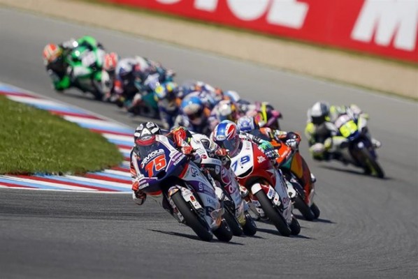 KTM llega a su 'casa' animada para repetir el dominio de Brno
