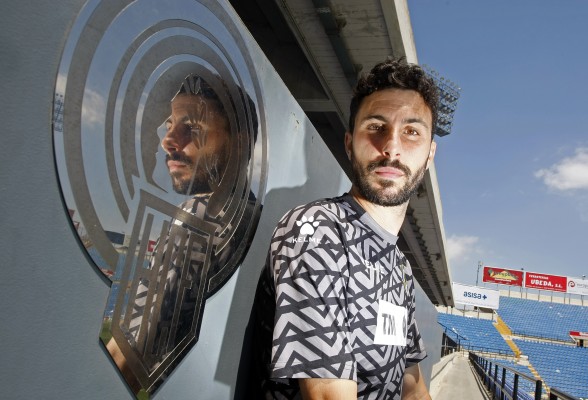 Diego Benito renueva por una campaña