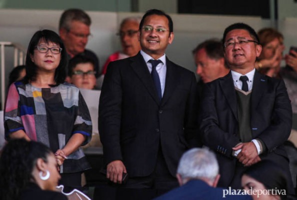 Meriton explica pero no convence 