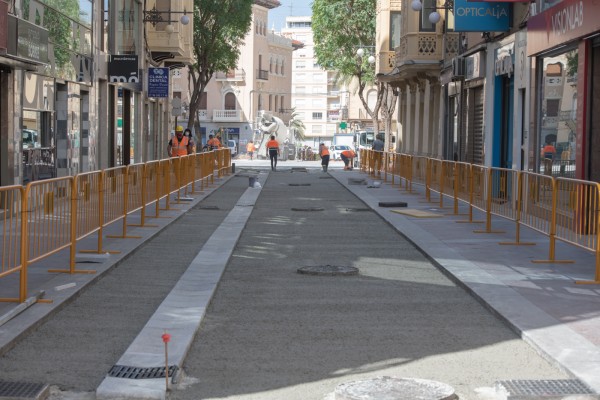 Hitos de la Corredora en Elche: la mitad peatonal el 30 de septiembre y restricción del tráfico en octubre