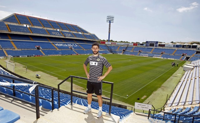 Diego Benito, blanquiazul hasta junio de 2022