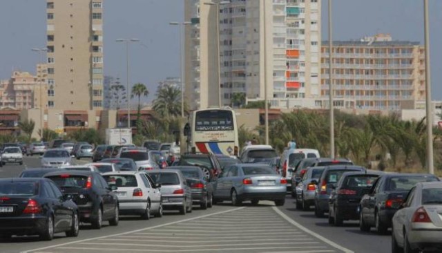 Los hosteleros y el Ayuntamiento, en contra de las manifestaciones de policías en La Manga