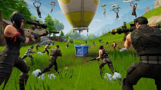 El creador de Fortnite denuncia a Apple y Google por retirar la aplicación de sus tiendas online