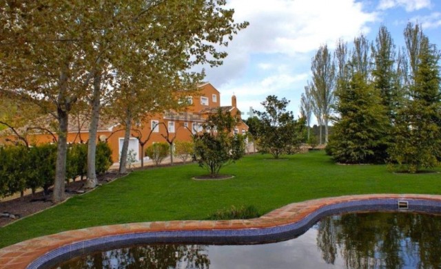 Una vivienda de Penáguila, a la venta por 20 millones, la sexta más cara de España
