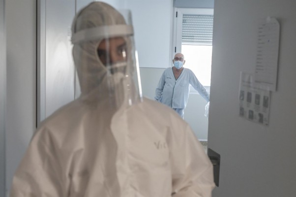 La Generalitat dedicará 132 millones del fondo no reembolsable del Gobierno a cubrir necesidades de sanitarios