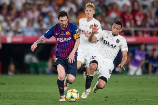 El Valencia CF 'regala' una de las imágenes de la final de Copa