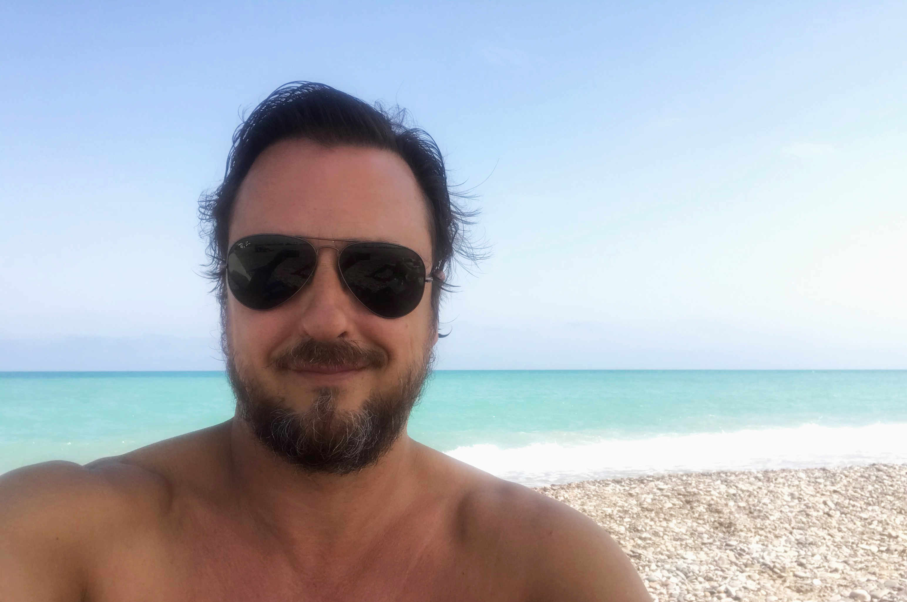 El selfiematón de Bernardo Carrión