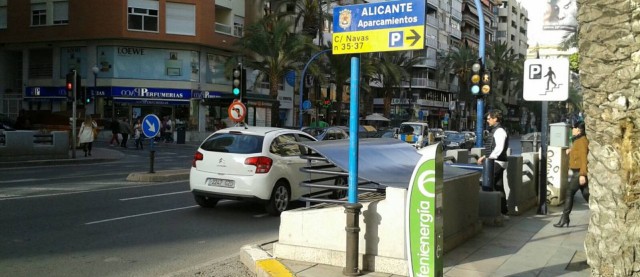 Alicante ultima una ordenanza para la implantación de electrolineras en la ciudad