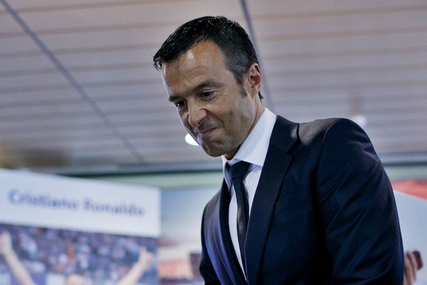 La 'cara y cruz' de Mendes en el Valencia CF