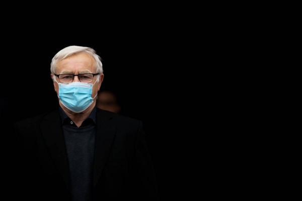 València asumirá el control de las reuniones de más de cincuenta personas ante la covid-19