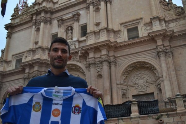 Antonio Robles, santo y seña del fútbol lorquino, vuelve al Lorca Deportiva como secretario técnico