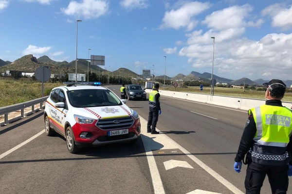 El parque móvil de la Policía Municipal se renueva con 18 nuevos vehículos y un gasto de 400.000€
