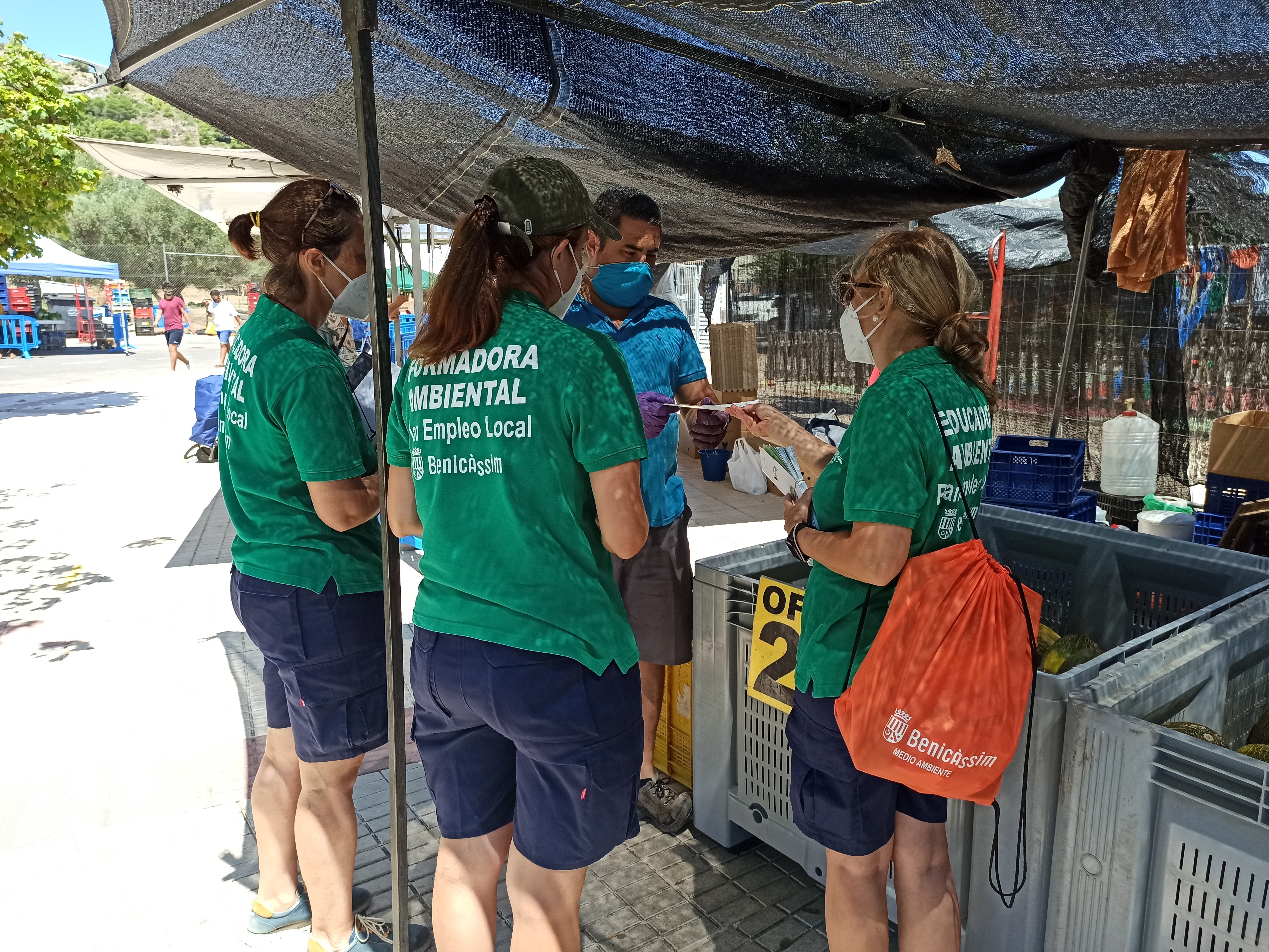 Benicàssim traslada la campaña de educación ambiental al 'mercado del jueves'