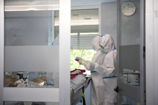 España registra 1.772 nuevos casos de covid-19, una gran subida de 600 en 24 horas