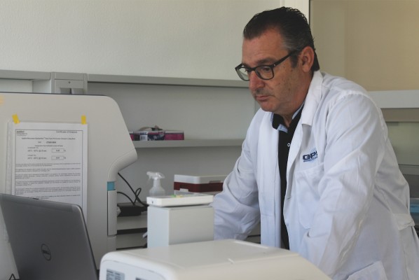 La empresa que quiere ser el ‘Apple’ de los test genéticos: portátiles y de uso doméstico