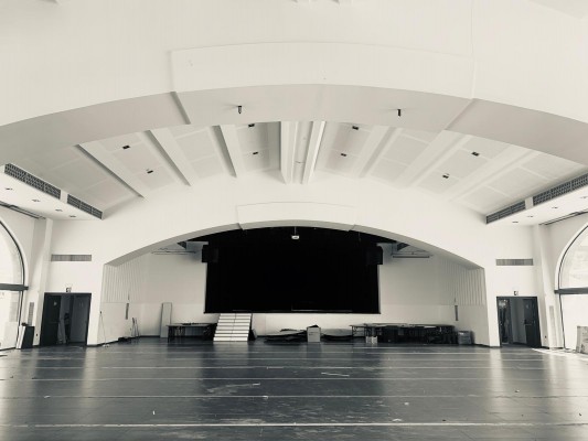 Los empresarios Amores y Zamora comienzan la transformación de la sala Opal en el Moll de Costa
