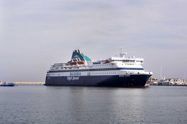 Baleària abre su cuarta línea internacional entre Almería y la ciudad marroquí de Nador