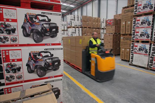 El nuevo centro logístico de Famosa conecta España con más de 75 países