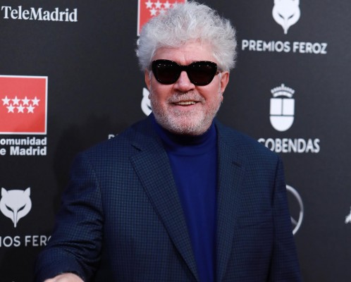 Almodóvar llevará su corto 'La voz humana' a Venecia