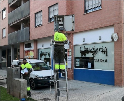El sistema que controla el riego por Wifi sigue colonizando los parques de Murcia