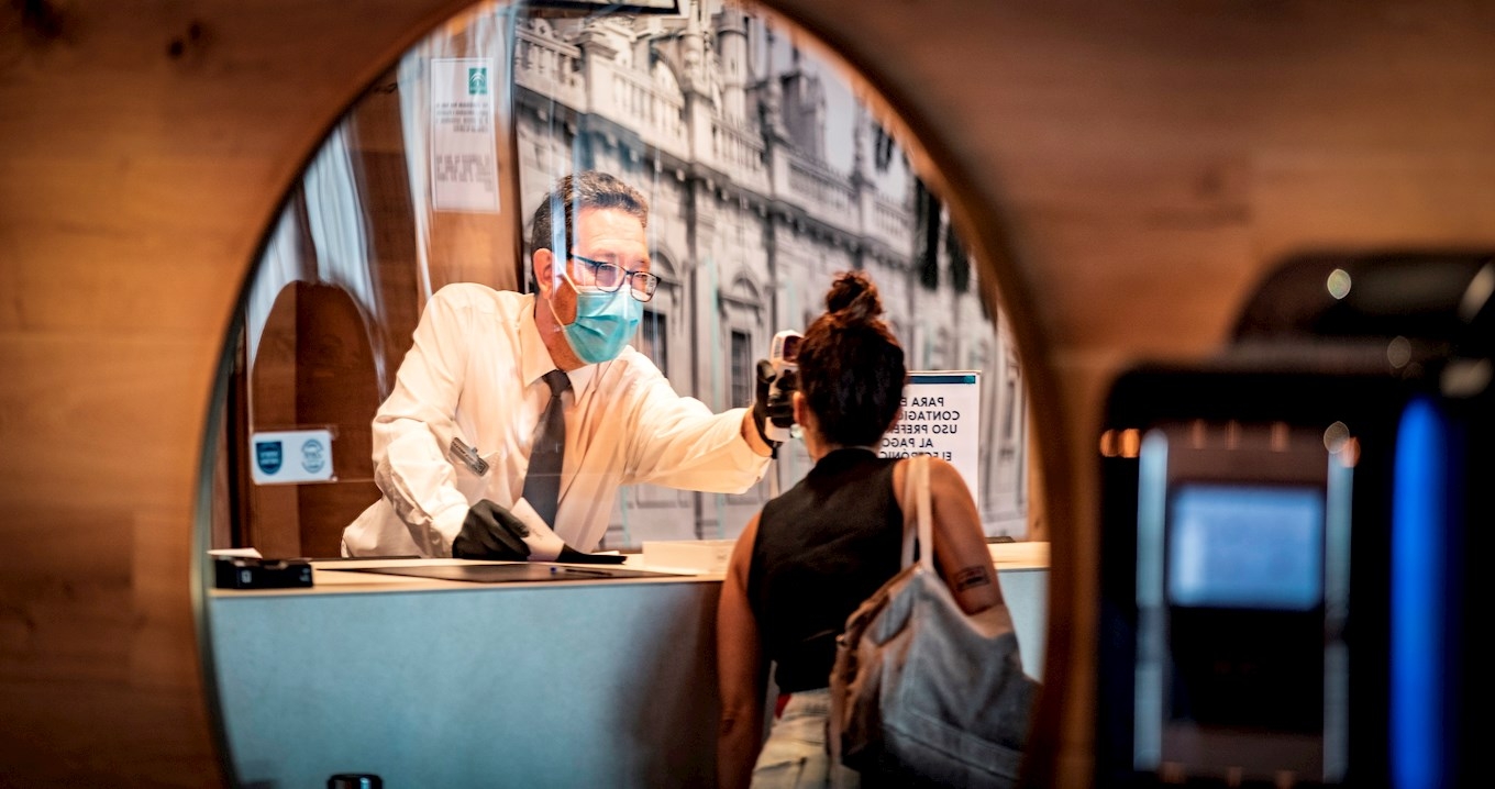  Los hoteleros españoles exigen a la UE test tanto en el origen como en el destino de los viajeros