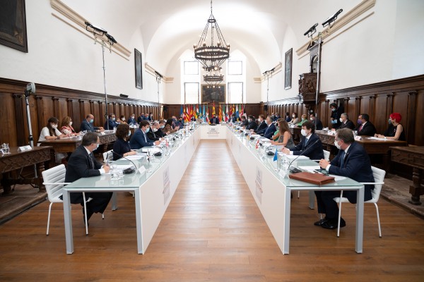 Sánchez sintoniza con las tesis de la Comunitat en financiación en una cumbre sin acuerdos