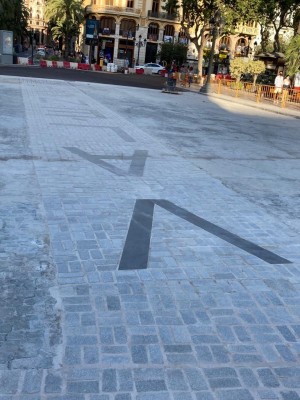 
Valencianizar la plaza: ¿València, Valencia o Valentia?