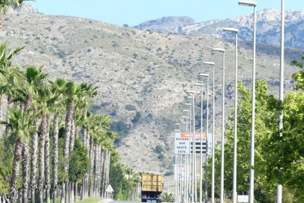 Benidorm pasa la mitad de sus luminarias a tecnología LED  con una subvención de 3 millones de euros