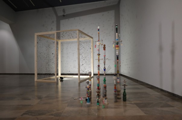 La exposición ‘Between debris and things’ del Centre del Carme se transforma