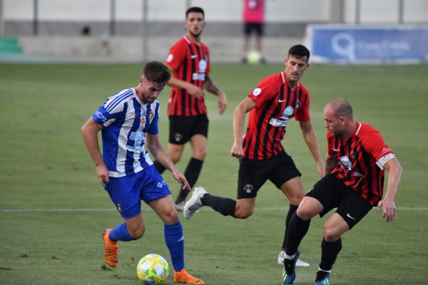 Detectan dos positivos en el Lorca Deportiva y su plantilla y la del Pulpileño entran en cuarentena