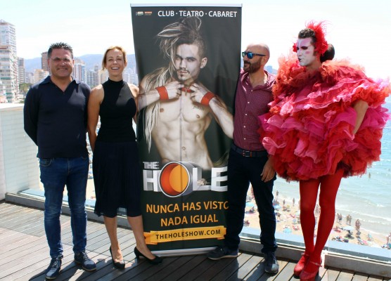 El exitoso espectáculo sensual e irreverente de ‘The Hole’ llega en julio a Benidorm

