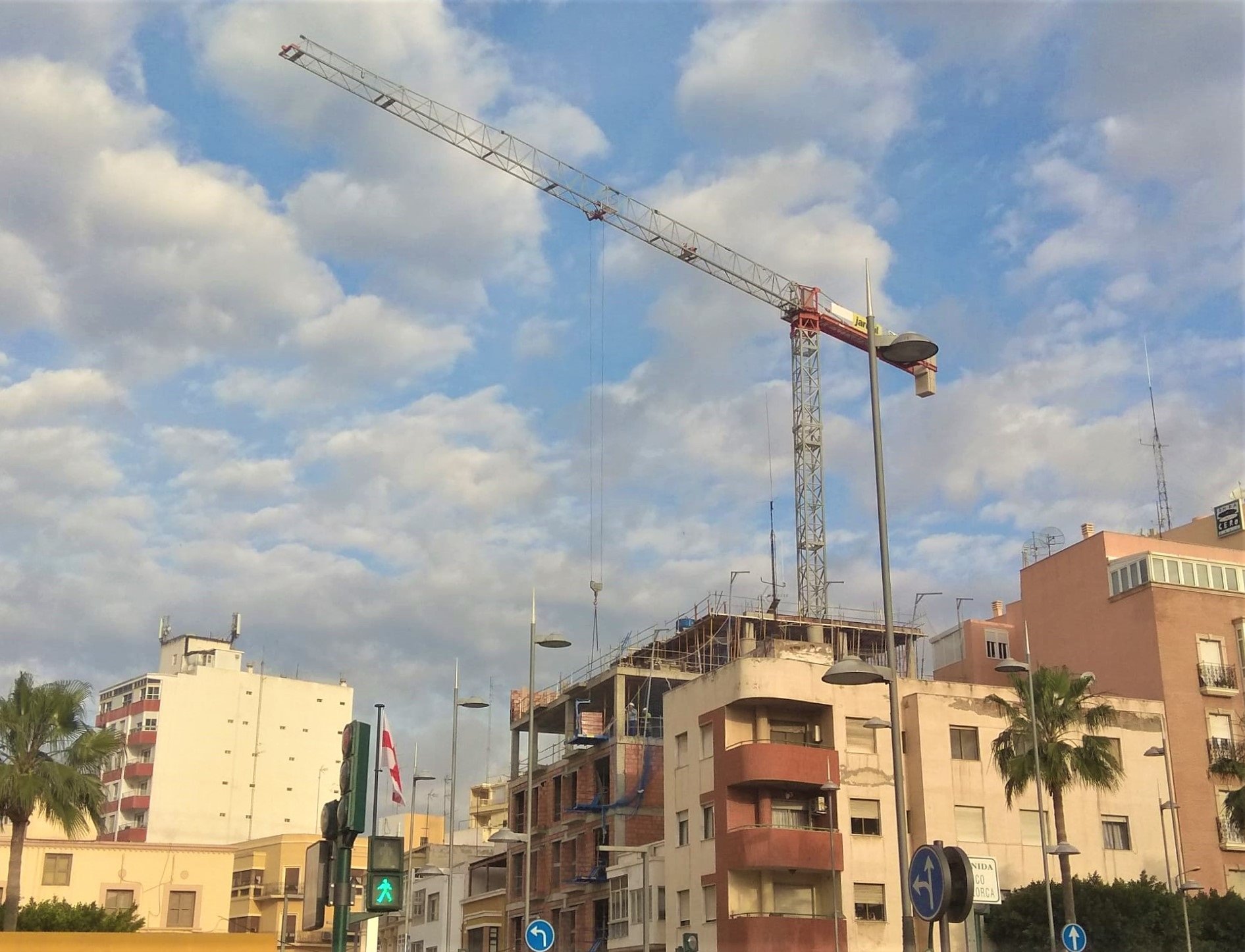 La Generalitat planea duplicar hasta 2030 el parque de vivienda con fines sociales
