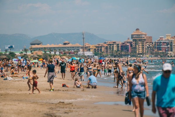 El precio de vivienda vacacional baja entre el 5 y el 15% en la costa norte de Valencia por la covid-19