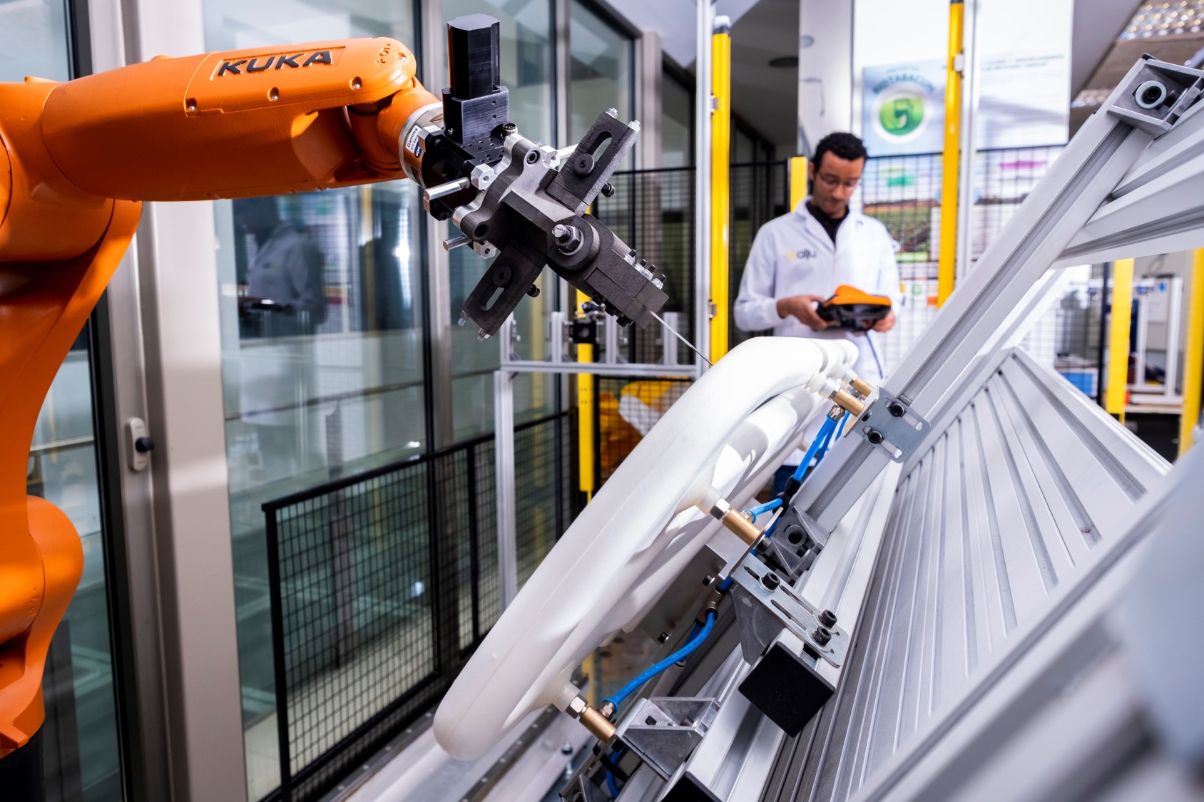 La innovación de AIJU: realidad aumentada, hologramas y robótica para empresas