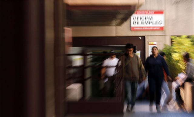 El paro subió en 55.000 personas y se destruyeron más de un millón de empleos en el segundo trimestre