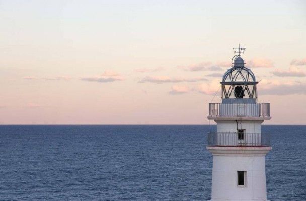 El Gobierno cederá el Faro a Cullera para convertirlo en un recurso turístico