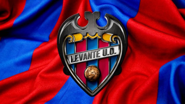 ​Luto por el fallecimiento de Santiago Sanz, presidente del Levante en los años finales de la década de los setenta