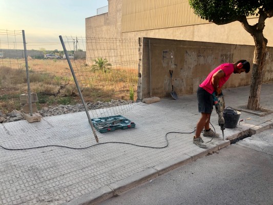Betxí inicia les obres per convertir un solar urbà en un aparcament per a 100 vehicles