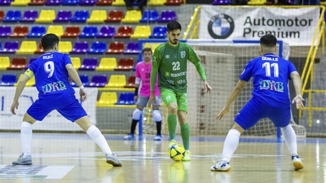 El murciano Raúl Canto sigue en Primera al renovar por el UMA Antequera