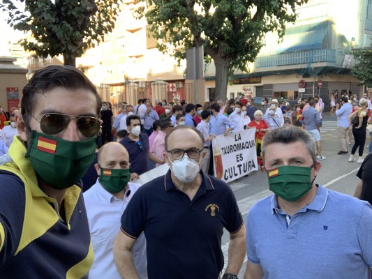 Vox vuelve a avisar al Gobierno regional: el 'pin parental' es imprescindible para tener su apoyo