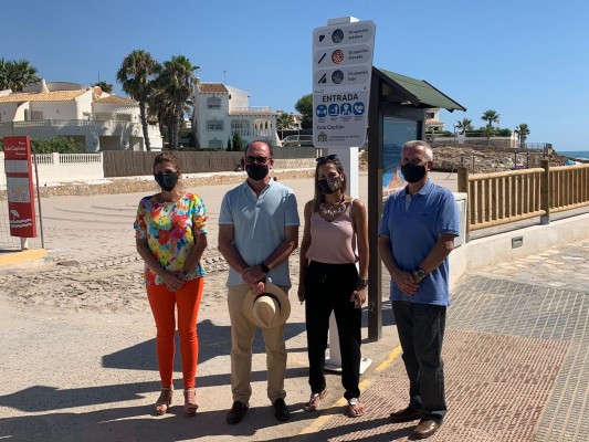 
El Ayuntamiento de Orihuela presenta unos postes para medir la afluencia de personas en las playas
