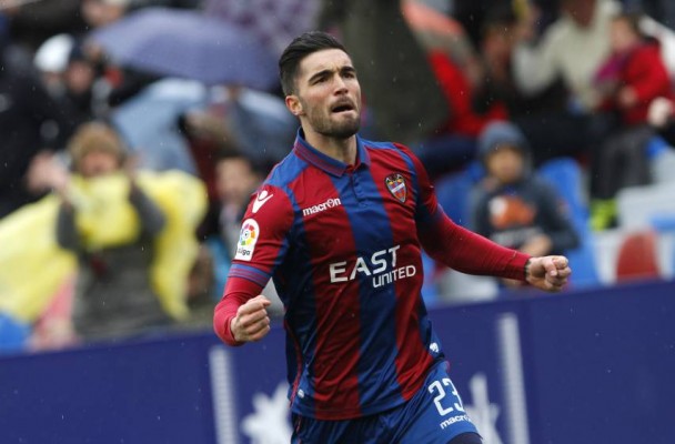 El Levante se despide del Ciutat, talismán del ascenso y donde no ha perdido