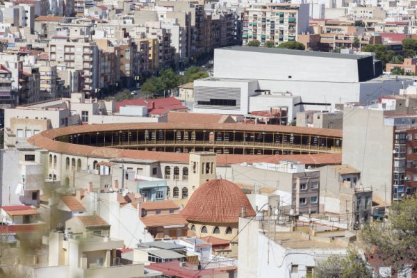 Alicante proyecta la reforma de la avenida de Xixona y la calle Sevilla y pide fondos a la UE