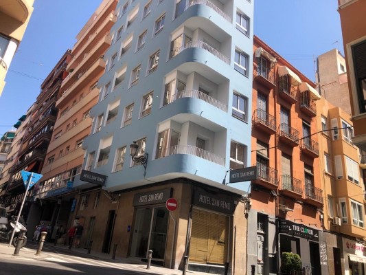 El 'decano' de los hoteles familiares de Alicante se pone al día: reforma integral en el San Remo