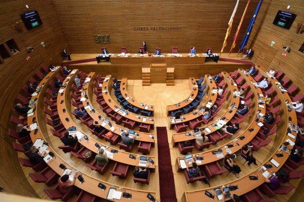 Tímidos acercamientos del Botànic a Cs y PP para lograr unidad en el pacto de reconstrucción 