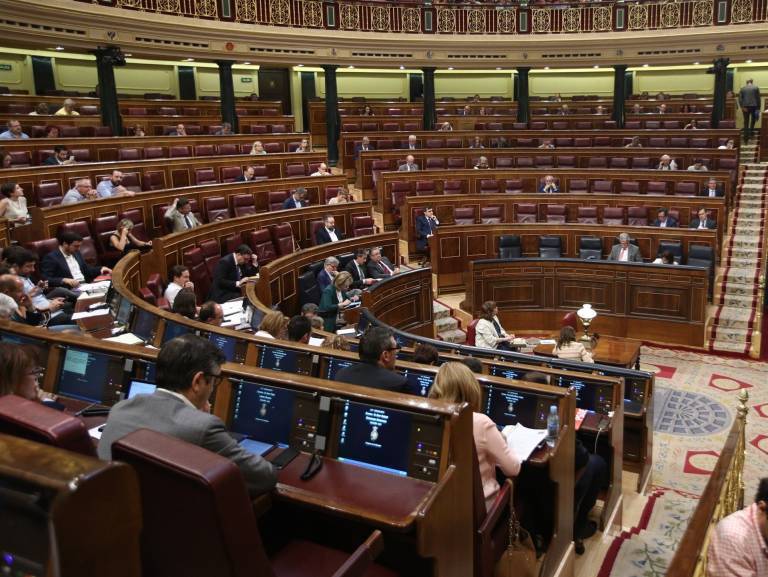 El Congreso rechaza las medidas sociales para la reconstrucción y avala el resto de documentos