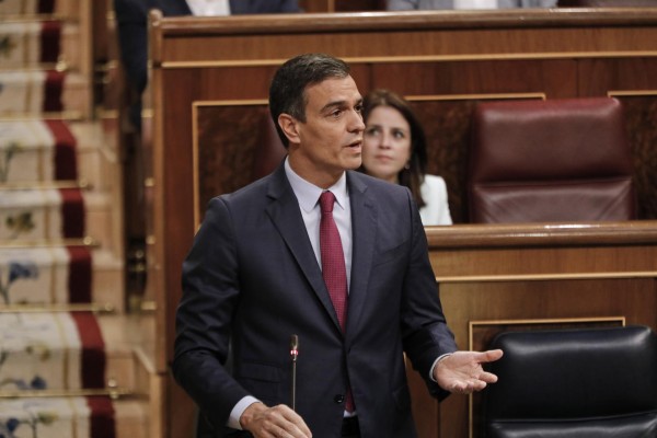 Sánchez afea al PP su 