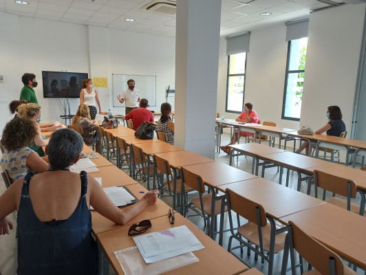 Benicàssim contrata 25 personas a través de su plan para reactivar la economía tras la covid