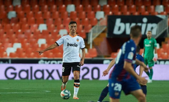Guillamón renueva tres temporadas